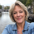 Novela-Amsterdam